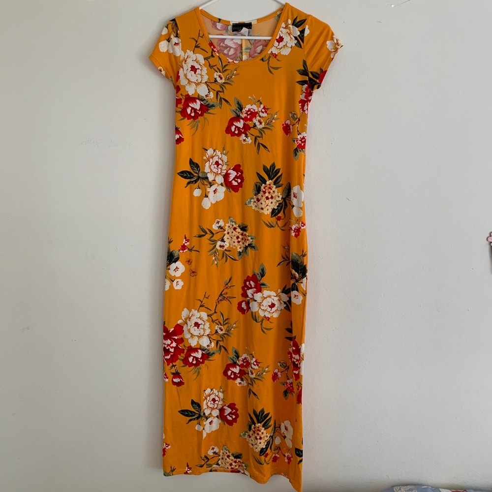 Floral Maxi dress